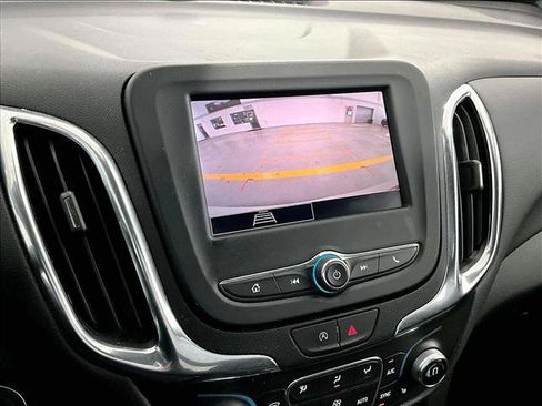 Used 2023 Chevrolet Equinox LT FWD image 23