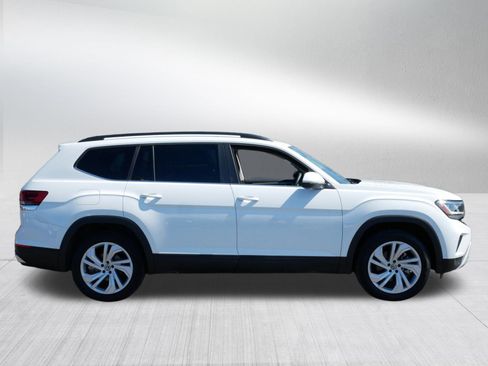 Certified 2023 Volkswagen Atlas SE image 8