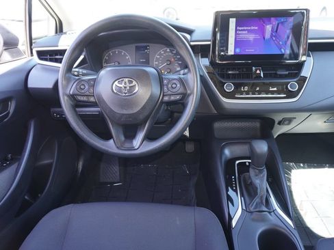 Certified 2025 Toyota Corolla LE FWD image 10