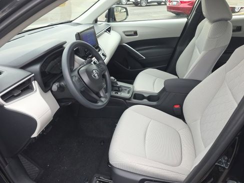 New 2026 Toyota Corolla Cross L image 8