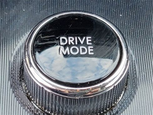 Certified 2022 Lincoln Corsair AWD w/ Equipment Group 101A image 7