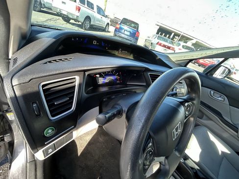 Used 2014 Honda Civic LX image 16
