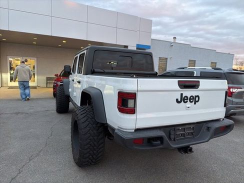 Used 2020 Jeep Gladiator Sport w/ Quick Order Package 24S image 23