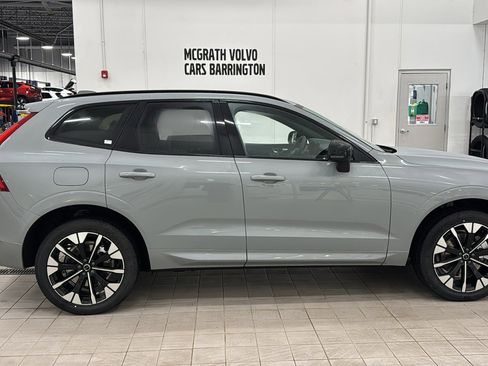 New 2026 Volvo XC60 T8 Plus w/ Protection Package Premier image 4