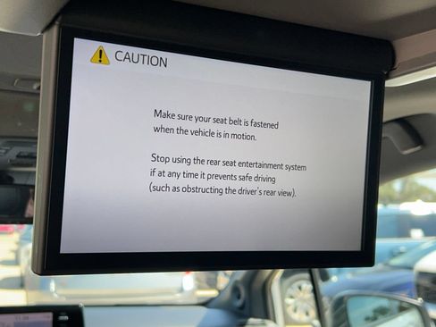 Used 2024 Toyota Sienna XSE w/ XSE Premium Package AWD/4WD image 25