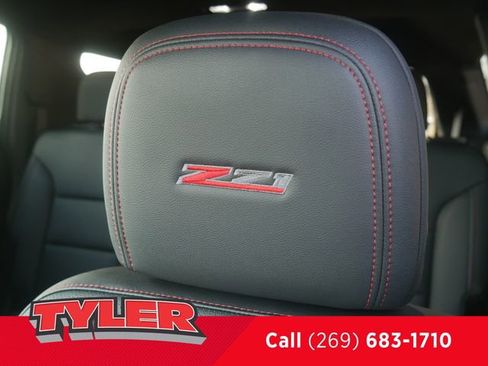 New 2026 Chevrolet Traverse Z71 w/ LPO, Floor Liner Package image 41