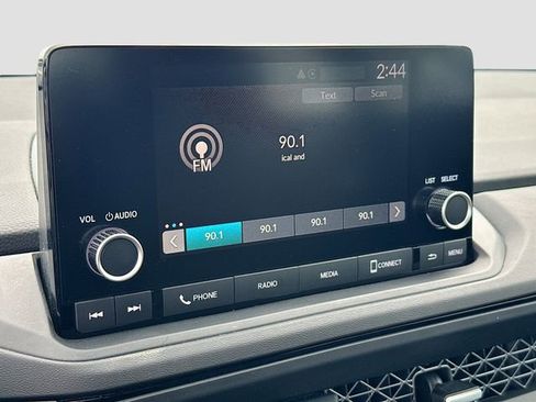 Certified 2023 Honda Accord EX image 17