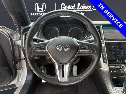 Used 2018 INFINITI Q60 Red Sport 400 w/ Sensory Package 3.0T Sport AWD/4WD image 11