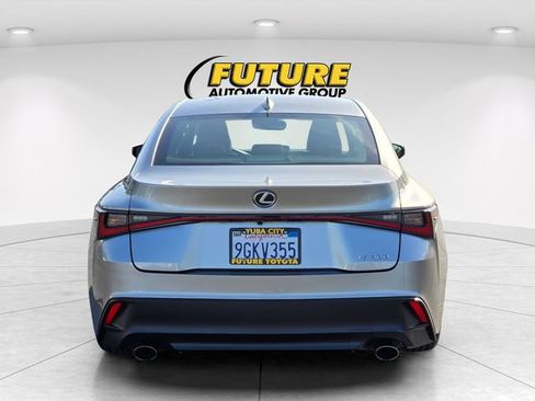 Used 2023 Lexus IS 300 w/ Comfort Package RWD image 5