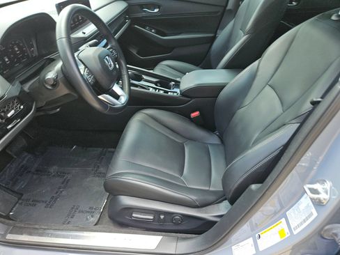 Certified 2023 Honda Accord Touring image 15