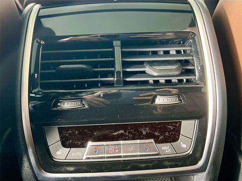 New 2026 BMW X5 xDrive50e image 26