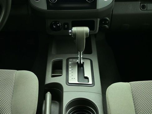 Used 2019 Nissan Frontier SV image 36