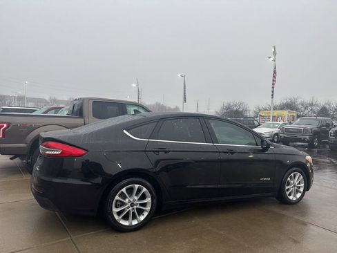 Certified 2019 Ford Fusion SE image 8