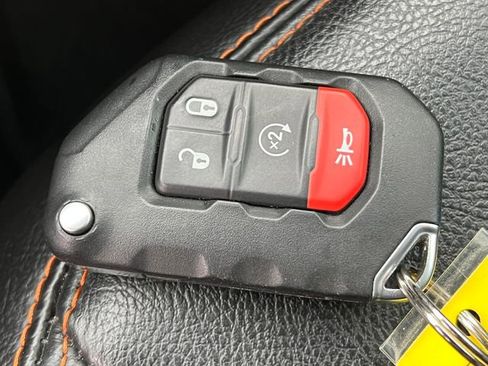 Used 2023 Jeep Gladiator Mojave w/ LED Lighting Group image 43