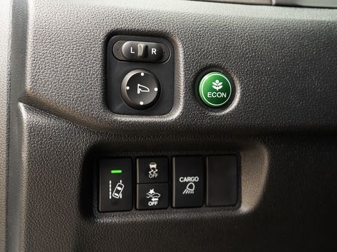 Certified 2024 Honda Ridgeline Sport image 38