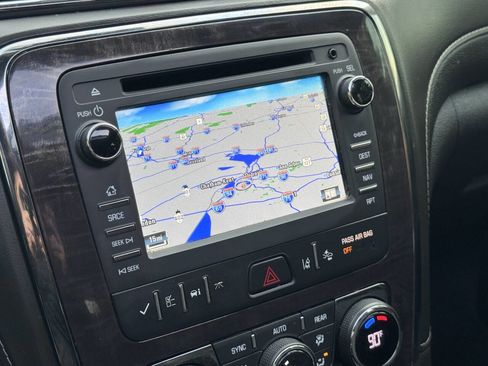 Used 2017 Buick Enclave Premium w/ Experience Buick Package image 16