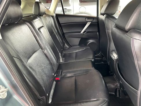 Used 2012 MAZDA MAZDA3 i Grand Touring w/ Tech Pkg FWD image 11
