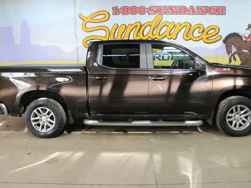Used 2019 Chevrolet Silverado 1500 LT AWD/4WD image 1
