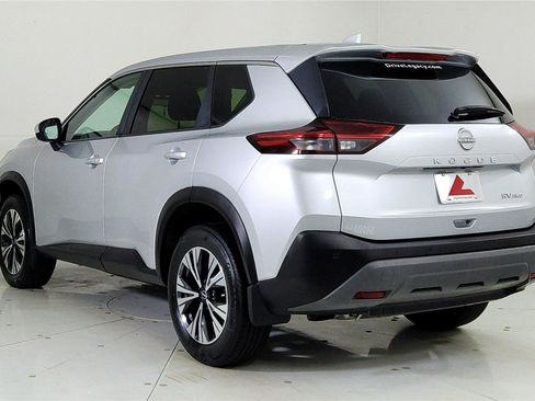 Certified 2023 Nissan Rogue SV image 5