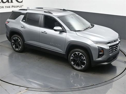 New 2026 Chevrolet Equinox LT image 26