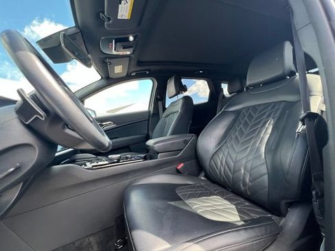 Certified 2025 Kia Sportage X-Line Prestige AWD/4WD image 16