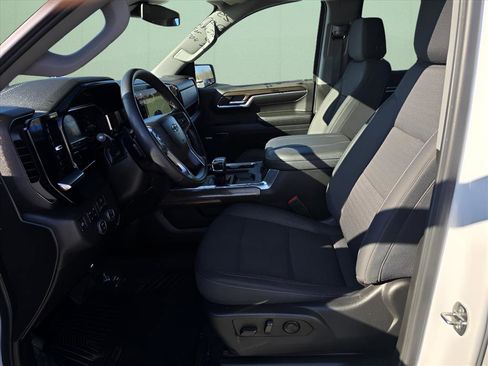 Used 2023 Chevrolet Silverado 1500 RST w/ Convenience Package II image 11