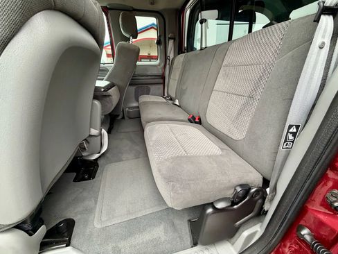 Used 2003 Ford F250 XLT image 15