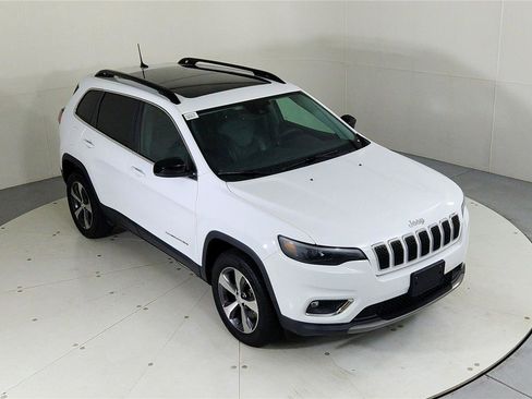Used 2022 Jeep Cherokee Limited image 13