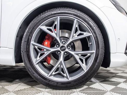 Used 2023 Audi SQ8 Prestige AWD/4WD image 21