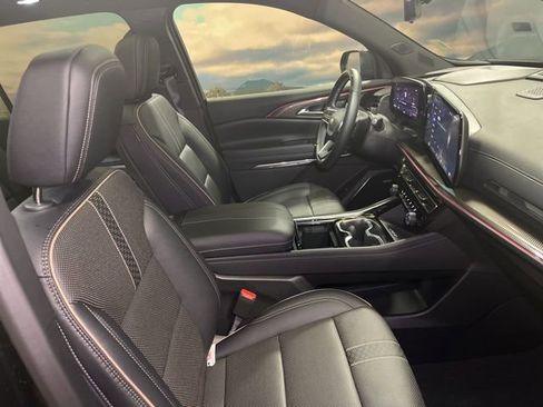 Used 2026 Chevrolet Traverse High Country w/ LPO, Floor Liner Package image 73