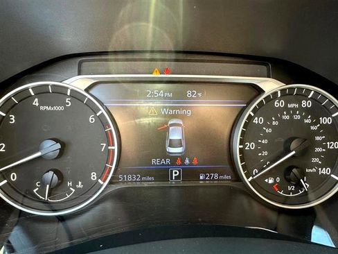 Used 2024 Nissan Altima 2.5 SR w/ SR Premium Package image 31