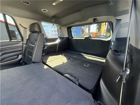 Used 2019 GMC Yukon Denali image 25