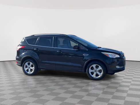 Used 2015 Ford Escape SE w/ Equipment Group 201A image 9