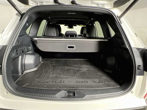 Used 2025 Subaru Forester Limited AWD/4WD image 28