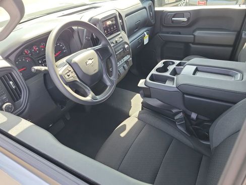 New 2026 Chevrolet Silverado 2500 Custom image 3