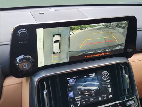 New 2026 Lexus LX 600 4WD w/ Premium Package image 10