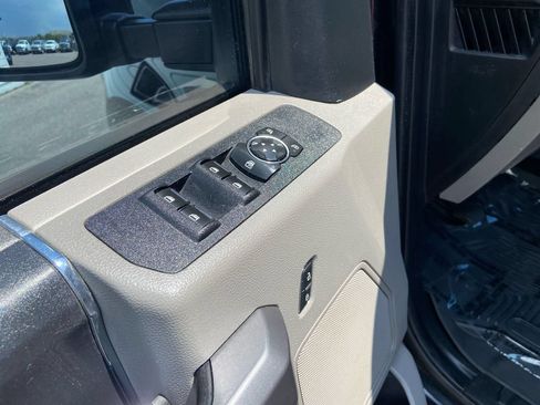Used 2018 Ford F250 XLT AWD/4WD image 15