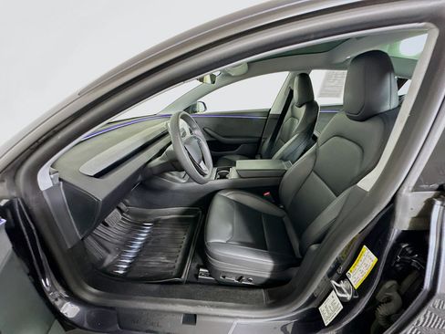 Used 2025 Tesla Model 3 Long Range AWD/4WD image 13