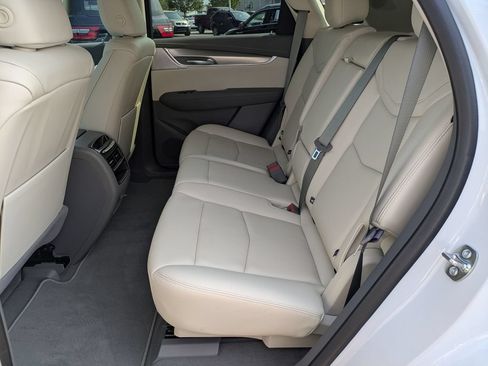 Used 2026 Cadillac XT5 Premium Luxury w/ Driver Assist Package FWD image 21