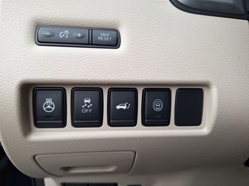 Used 2024 Nissan Murano SL image 10