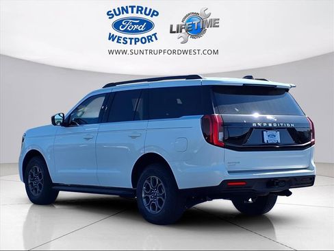 New 2025 Ford Expedition Active image 13