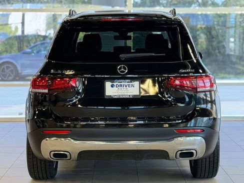Used 2023 Mercedes-Benz GLB 250 4MATIC image 10