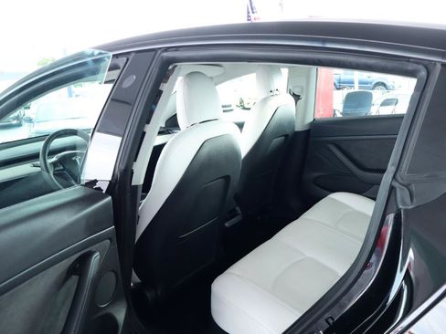 Used 2022 Tesla Model 3 RWD image 28