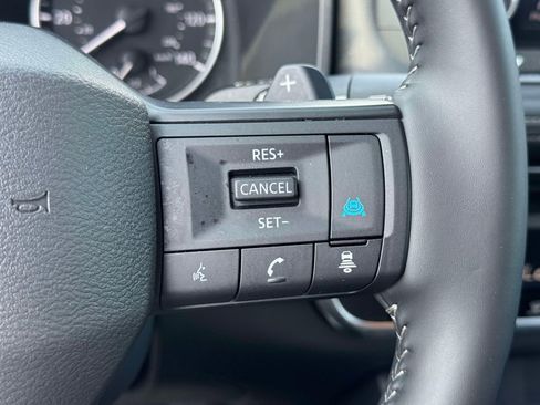 Used 2026 Nissan Rogue SV AWD/4WD image 21