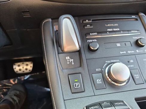 Used 2015 Lexus CT 200h w/ Navigation Package FWD image 12