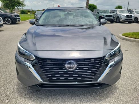 Used 2025 Nissan Sentra S FWD image 6