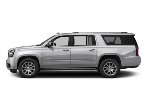 Used 2016 GMC Yukon XL Denali w/ Open Road Package AWD/4WD image 3