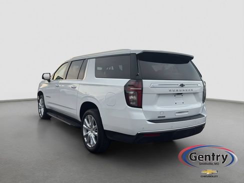 Used 2023 Chevrolet Suburban High Country AWD/4WD image 4
