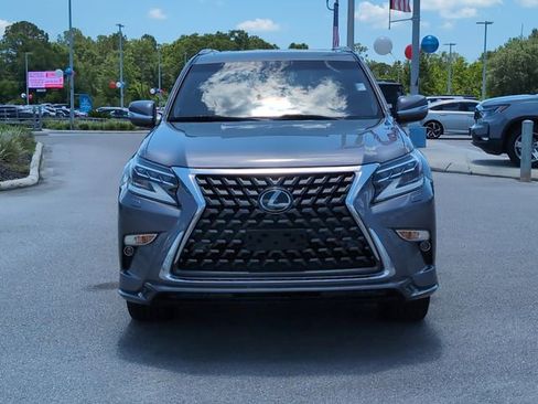 Used 2022 Lexus GX 460 Luxury w/ Sport Design Package AWD/4WD image 10