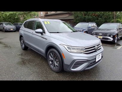 Used 2022 Volkswagen Tiguan SE